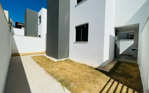 https://mgaraujo.integraimob.com.br/uploads/tenants/mgaraujo/midia_imoveis/203/1.webp